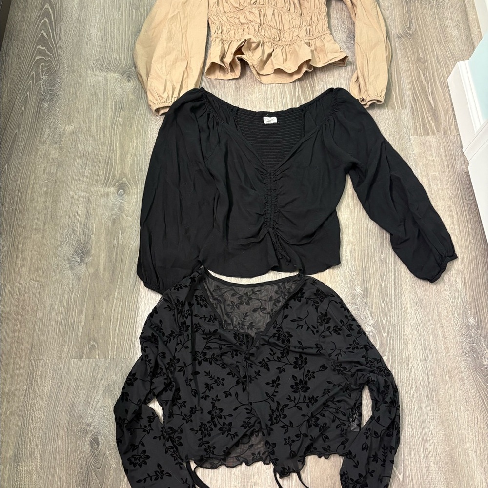 Black and Tan Women's Tops Set- large